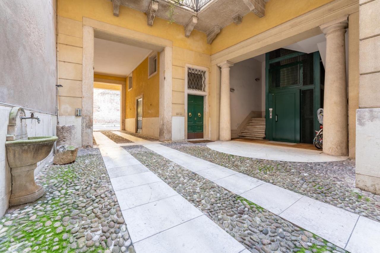 Corso Cavour Luxury Apartment Verona Exterior foto